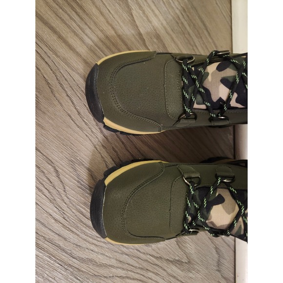 Womens Fashion Camouflage Sport Winter Snow Boots Fur Lined Size 6.5 - Picture 3 of 8